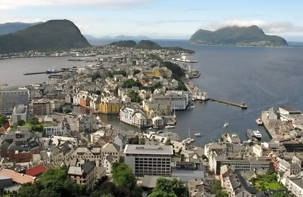 Norve&scaron;ka spet prva po indeksu blaginje, Slovenija na 25. mestu od 142