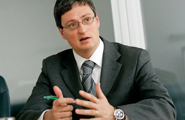 Okrožno sodišče v Ljubljani je oprostilo nekdanjega predsednika Vzajemne Marka Jakliča.