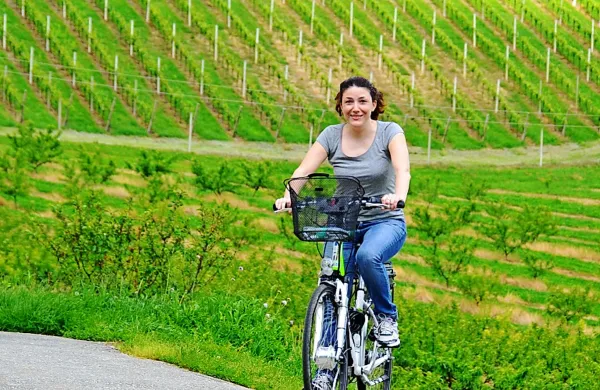 V projekt KuleBike se je povezalo osem vinarjev in lokalno 
turistično društvo v štajerski vinorodni deželi.