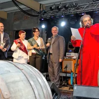 Malvazija in refo&scaron;k imata botri