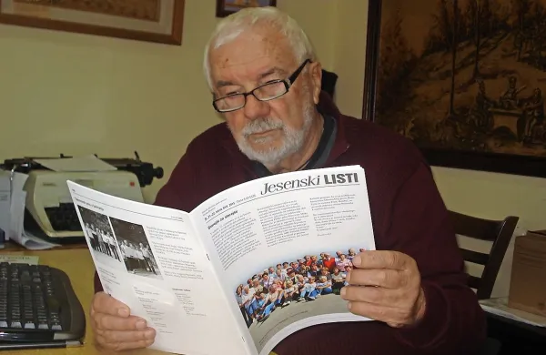 Predsednik Društva upokojencev Ilirska Bistrica Franc Gombač: “Novo  številko Jesenskih listov je sooblikovalo  več kot 
dvajset  avtorjev.”