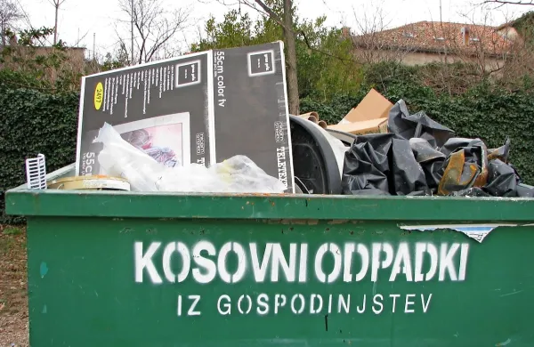 Rdeča nit bo, kako ustvariti čim manj odpadkov. 