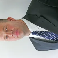 Davor Jakulin: “Razmislili bomo, ali  bi razvojne 
storitve, če bodo pri nas poslej dražje, poiskali v 
tujini.”