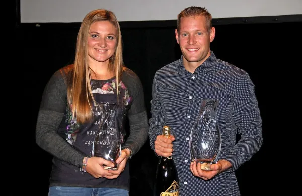 Najboljša slovenska kajakašica leta 2015 Špela Ponomarenko Janić z najboljšim v 
moški konkurenci po izboru Kajakaške zveze Slovenije, Benjaminom Savškom.