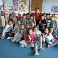 Učencem 4. c se je včerajšnji dan zdel še celo bolj zanimiv kot 
ponavadi.    