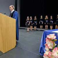 &ldquo;Napočil je čas, da se odloži orožje&rdquo;