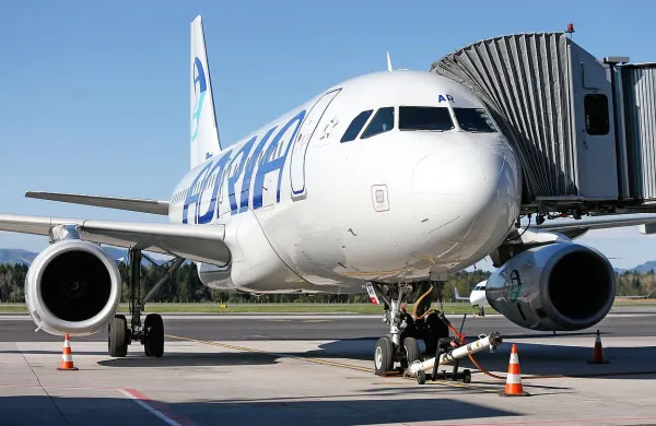 Adria Airways Tehnika je prodana poljski družbi. Za celotni 
delež bodo Poljaki po neuradnih informacijah  odšteli dva 
milijona evrov.