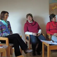 Barbara Žgajnar, Davorina Petrinja Pirnat in Darija Zver (z 
leve)

