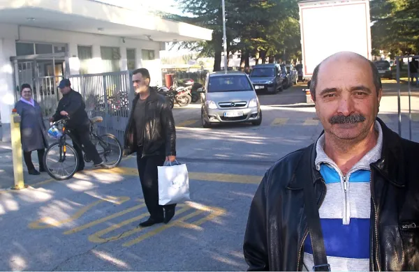 Zlatko Bera: “Iztok Pikl se nam je  predstavil in 
zagotovil, da delo in službe ostajajo na tej lokaciji, 
v Kopru. Povedal je še, da Tomosu želi povrniti 
ugled, kakršnega je imel v preteklosti.”