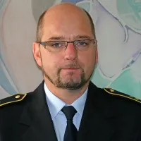 Damjan Sever: “Policisti smo danes veliko bolj 
pozorni na družinsko nasilje kot pred 20 leti.”