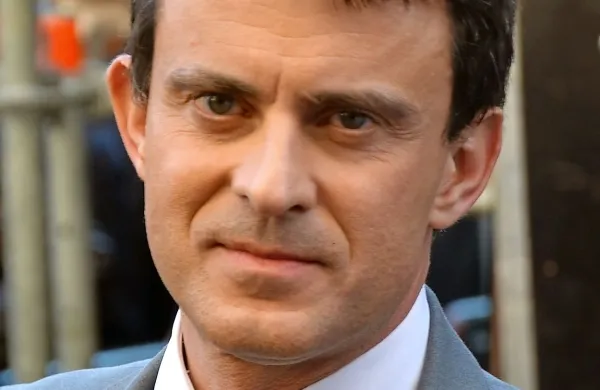 Francoski premier Manuel Valls je  pozval Evropsko unijo, naj 
omeji število migrantov, ki lahko vstopijo v povezavo.