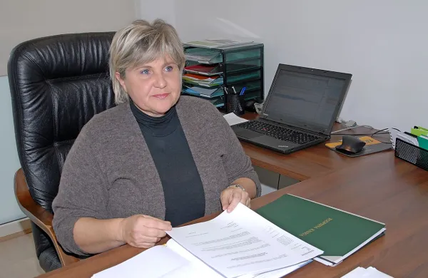Nevenka Volk Rožič se   je že prve dni v vlogi direktorice 
aktivno  lotila težav, ki pestijo gospodarstvenike v regiji.