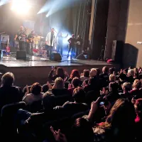 S 30 let starej&scaron;im Desetim bratom nazaj v osemdeseta (foto)