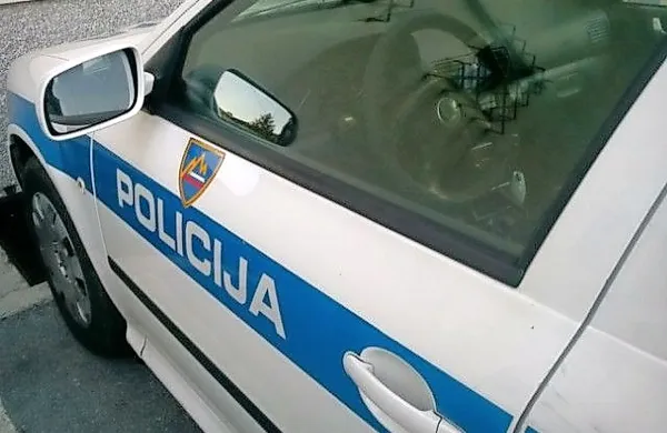 Pe&scaron;ec se je po&scaron;kodoval