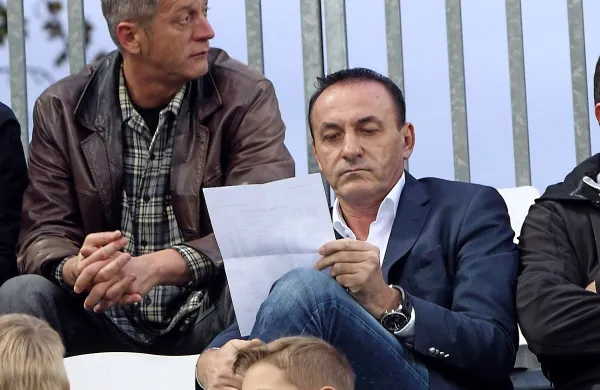  Na občnem zboru članstva bi morali potrditi odstop predsednika Anteja Guberca in upravnega odbora ter izvoliti novo 
vodstvo.