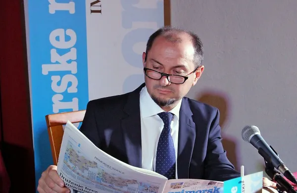“Ne želimo vplivati na uredniško politiko Primorskih novic. 
Vsak novinar mora biti svoboden,” zagotavlja prvi mož 
koprske Komunale Gašpar Gašpar Mišič.