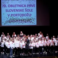 Pred 70 leti je &scaron;la &ldquo;maje&scaron;trovica&rdquo;  v službo v Piran z barko (foto)