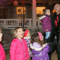 Slovesnega prižiga lučk se je udeležil tudi Slavko Ivančič (foto)