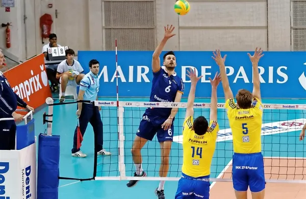 Mitja Gasparini je Paris Volley s kar 22 točkami popeljal do 
zmage z nemškim Friderichshafnom.