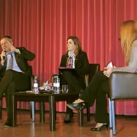 Minister Počivalšek je hrpeljsko-kozinskim podjetnikom orisal finančne ukrepe za gospodarstvo. 