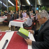   Župan Jurij Kavčič je pristop k zeleni shemi slovenskega 
turizma podpisal z ekološkim pisalom.

