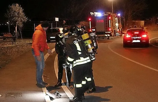 V industrijski coni v Štandrežu je včeraj popoldne odjeknila 
eksplozija.
