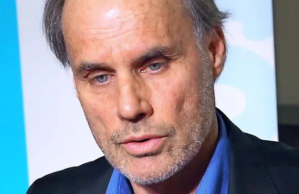 Dragan Marušič: “Vodstvo univerze  bo predlog 
razdružitve preverilo, pri tem upoštevalo tudi 
interes univerze  in zadevo poslalo  v soglasje 
upravnemu odboru univerze.”