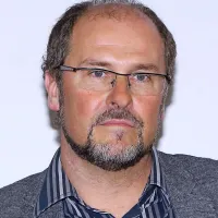 Rado Pišot: “Želeli bi si, da bi bile vse naše 
raziskave še naprej podlaga študijskim 
programom univerze, doslej namreč 41 od 76 
programov temelji na naših  
znanstvenoraziskovalnih izsledkih.”

