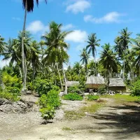 Vas na otočju Kiribati