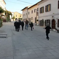 Krajani so zamisli o dveh novih parkiriščih naklonjeni. 