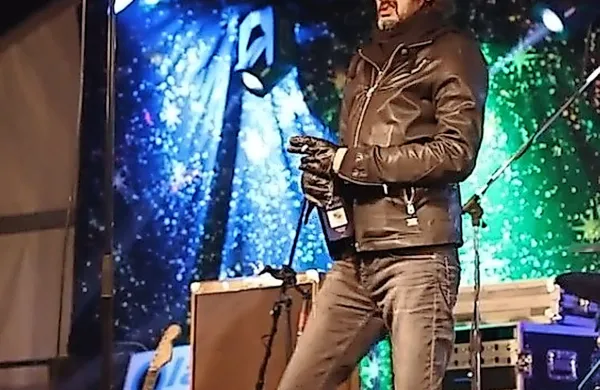Goran Bare je  v Kanfanarju 21. decembra lani na  odru 
preklinjal, žalil in omalovaževal občinstvo.