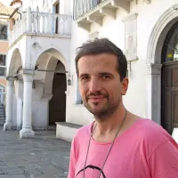 Valentino Kanzyani
