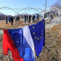 Protest se je končal  s pridržanjem hrva&scaron;kega aktivista (foto+video)