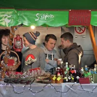 Izkupiček  bodo darovali družini