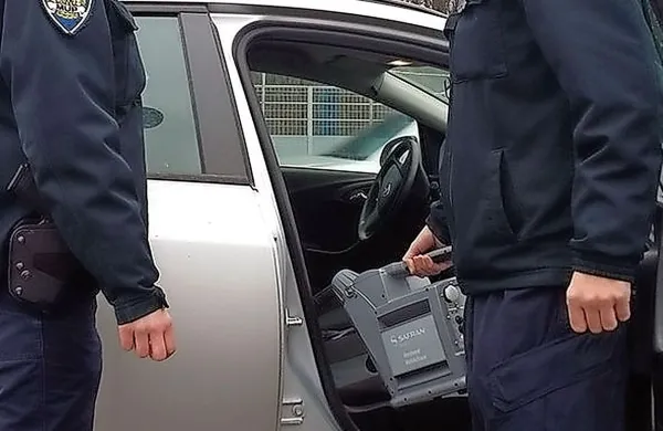 Hrvaška mejna policija je kupila  50 novih detektorjev za 
odkrivanje eksploziva in droge.