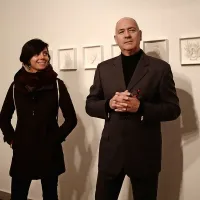 Lara Jeranko Marconi in Dejan Mehmedovič na odprtju 
razstave Pod listjem - Sotto il fogliame v galeriji Insula 