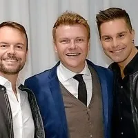 Lee Baxter, Eloy de Jong in Bastiaan Ragas (z leve) bodo 
kmalu znova na odru.