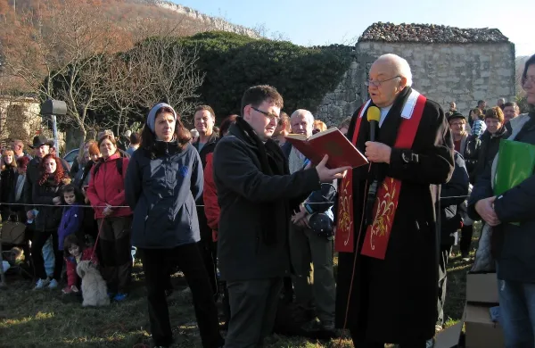 V Zanigradu blagoslovili konje, pse in kolesarje