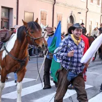 Tradicionalno 16. žegnanje konj na Sv. &Scaron;tefana v Vipavi (foto)
