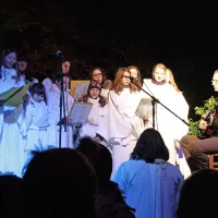 1500 obiskovalcev na božični zgodbi v Vipavskem Križu (foto)