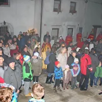 1500 obiskovalcev na božični zgodbi v Vipavskem Križu (foto)
