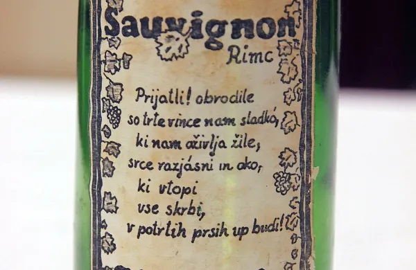 Etiketa plebiscitnega vina z Zdravljico