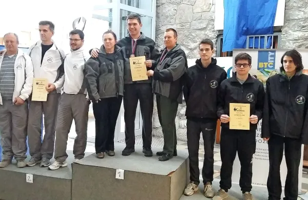 Strelci SD Vremščica so ekipno zmagali v članski konkurenci
