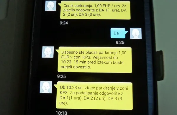 Parkirnino je moč skleniti ali podaljšati iz katerekoli lokacije s 
preprosto oddajo brezplačnega sms sporočila.