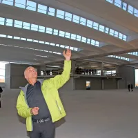 Ivo Boscarol je pojasnil, da potrebujejo za vožnjo iz Ajdovščine do nove lokacije natanko 17 minut, kar je z 
logističnega vidika ugodno.