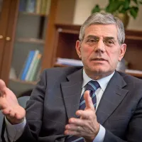 Miroslav Mozetič, predsednik ustavnega sodišča: 
“Seveda imamo sodniki politično in 
svetovno-nazorsko opredelitev. S tem ni nič narobe 
in tega nam tudi ni treba skrivati.”