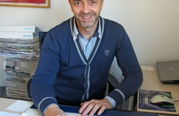 Prve tri najbolj komentarje leta je napisal novinar iz uredništva 
kronike Danijel Cek.