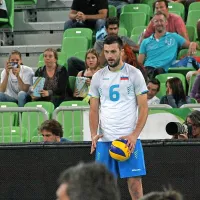 Kadar se je Mitja Gasparini na EP postavil na 
servis, je bilo tekmece strah. 