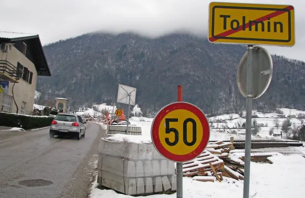 Pločnik bo, razlastitvi pa so se izognili