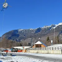 Brez pomoči helikopterja pri prevozu se ne bi izšlo.